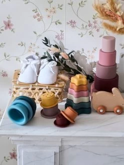 Pyramide D'étoiles à Empiler En Silicone Multicolor - Vertbaudet -Bébé Boutique pyramide detoiles a empiler en silicone 3